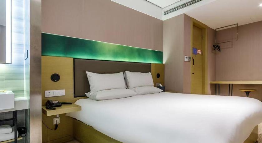 Фото: Улучшенный номер Huazhu (Huazhu - Superior BedRoom) 3