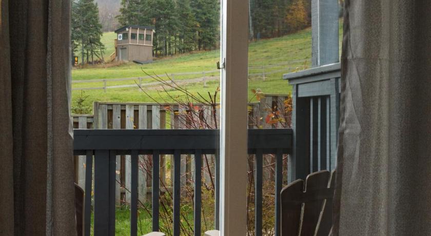Mountain Side Studio at The Blue Mountains photo