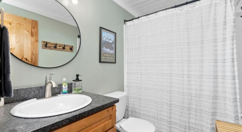 애쉬포드 (WA) Secluded Forest Retreat with Hot Tub and Stone Fireplace in Ashford, Washington 3성급 숙소 전망