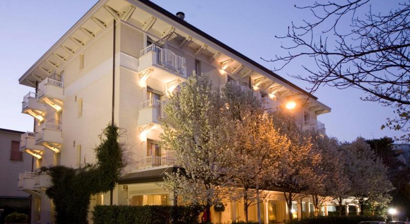 Hotel Maestrale