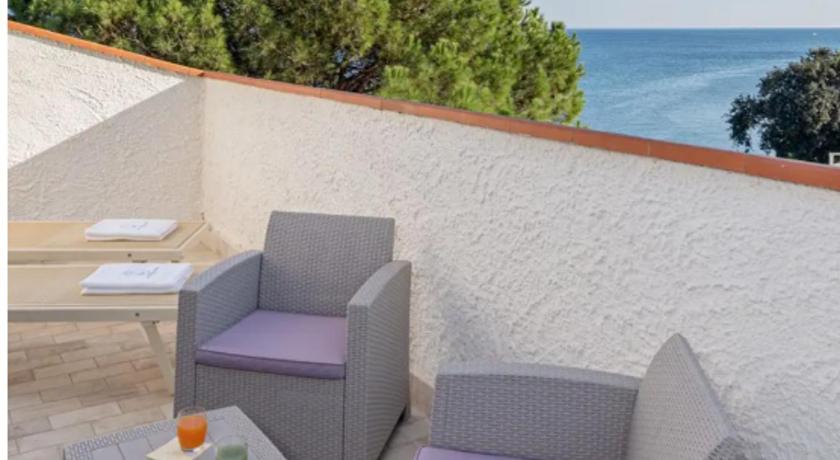 Image of Suite with terrace and sea view 6