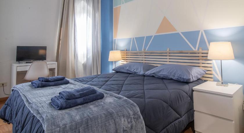 Lion Renting Trastevere