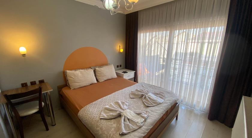 Omar Suite 360 - image 9