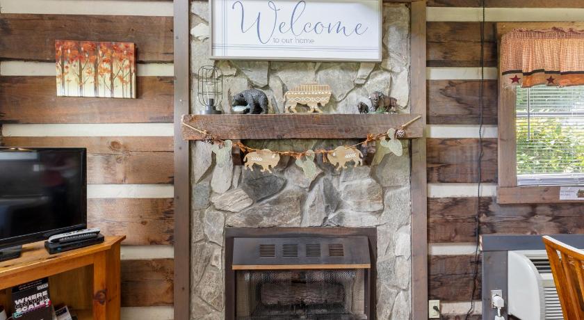 팬시 갭 (VA) Tranquil Cabin with Jacuzzi, Porch Swing, and Mountain Views! Cabin 3 3성급 숙소 로비