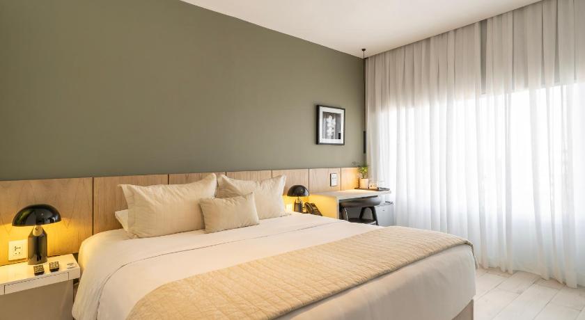 The Hub Urban Hotel