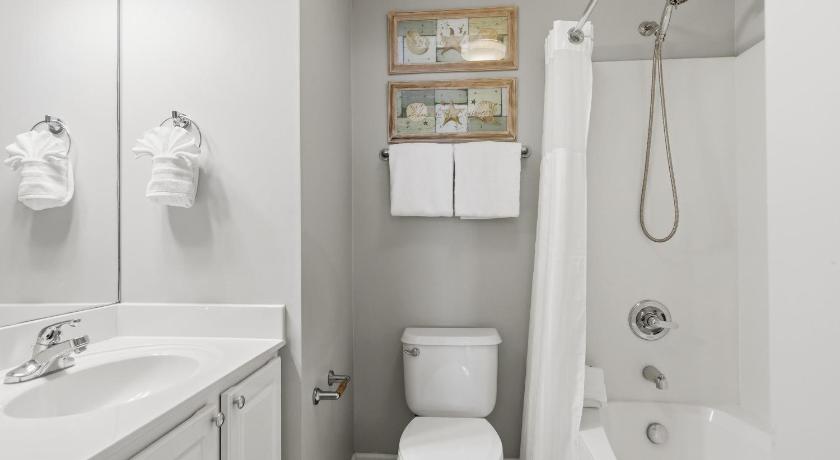 Image of Apartment with Sea View 9