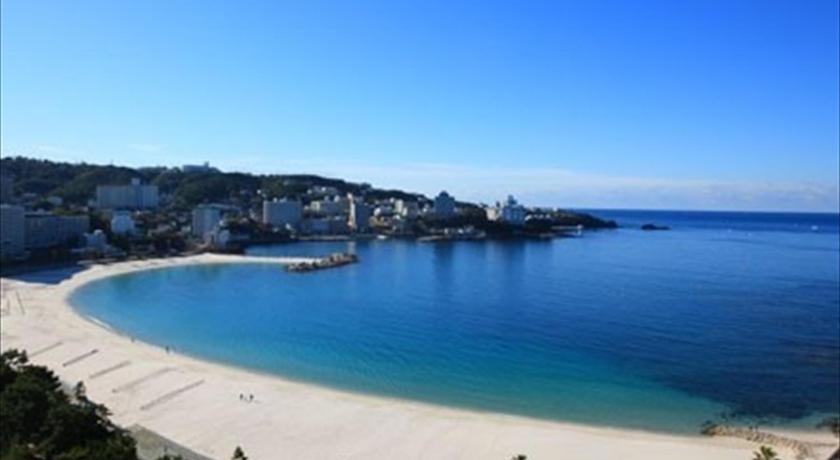 Nanki Shirahama Resort Hotel photo