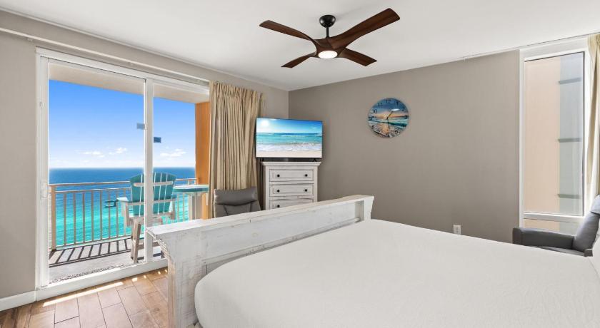 Image of Three-Bedroom Apartment - Oceanfront 6