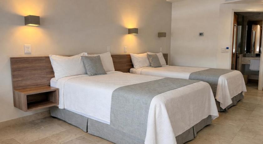 Image of Superior 2 Twin Beds 1