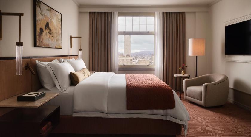 The Huntington Hotel