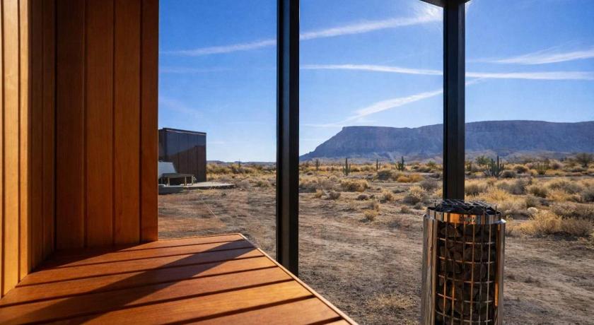 카이네빌 (UT) Reflections - Luxe Mirror Home Near Capitol Reef 4성급 숙소 스위트룸