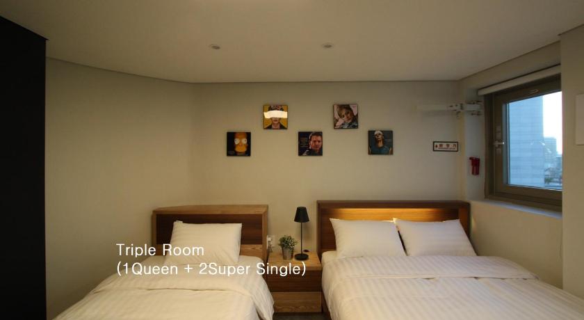Image of Triple Room 4