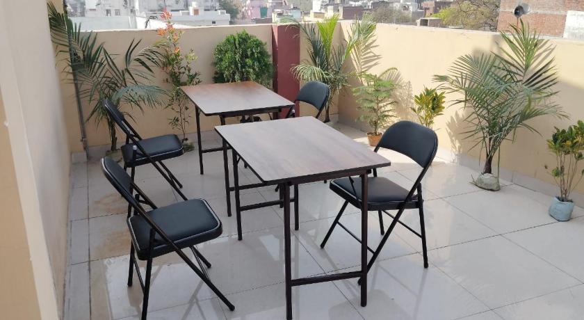 Hotel Ananya Inn - image 6