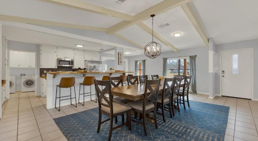 프레더릭스버그 (TX) Huge Luxury Home with Hot Tub and Sauna - 2 mi to Dwntn 3성급 숙소 로비