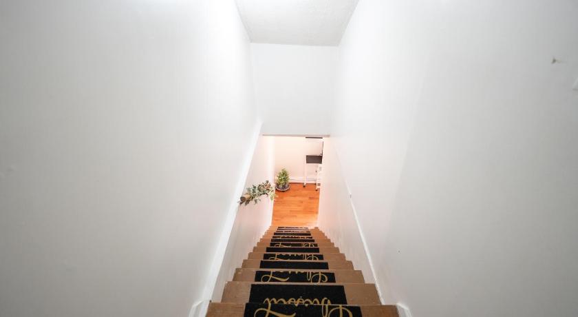 엘리자베스 (NJ) Modern & Cozy 2BR Getaway Private Rooms Near The Center 3성급 숙소 부대시설