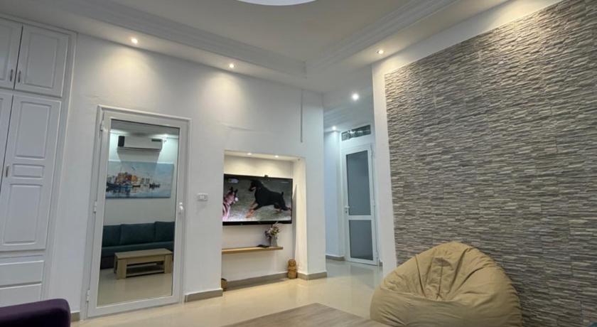 Corniche Signature Luxury Apartment
