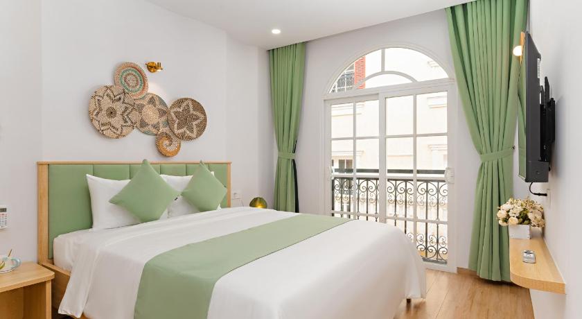 Phòng Cao Cấp Cho Hai Người (Superior Double Room)