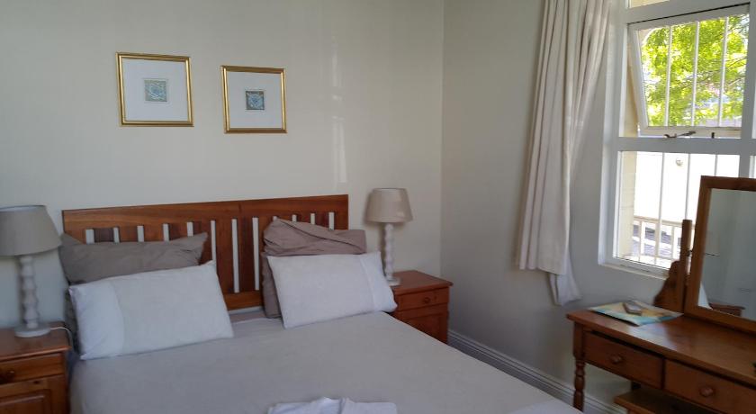 Sommersby Guest House photo