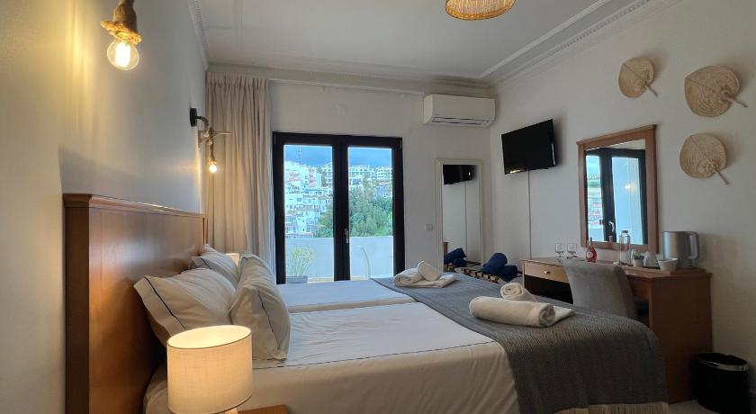 Image of Double or Twin Room with Balcony 10