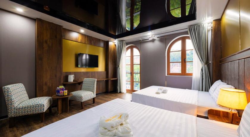 Phòng Deluxe Gia đình (Deluxe Family Room)