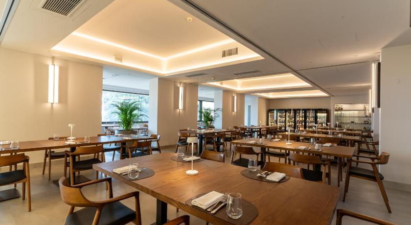 Aldero Hotel