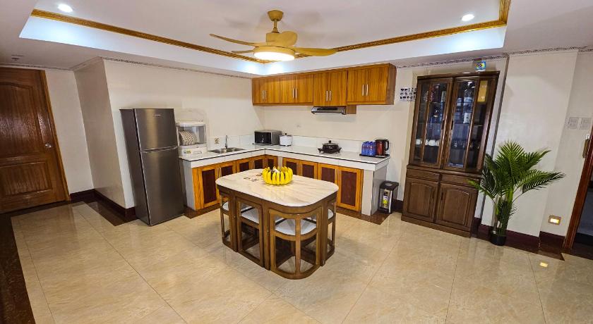 Image of 3 Bedroom Family Suite 1