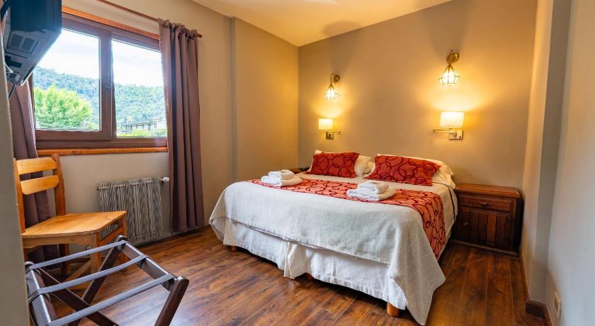Image of Standard Double Room 0