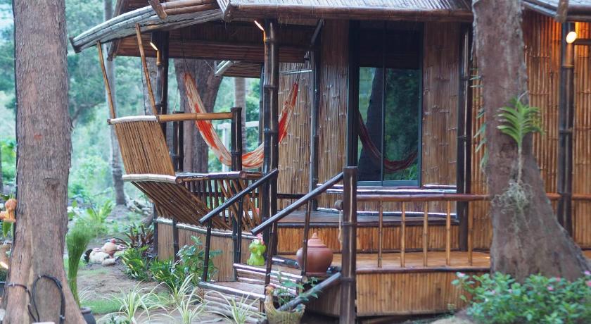 Image of Family Bungalow 7