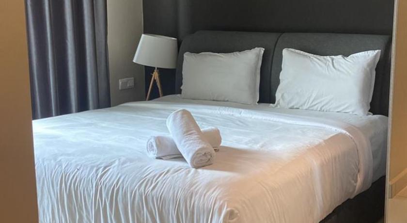 Image of Three-Bedroom Apartment (6 Adults) 0