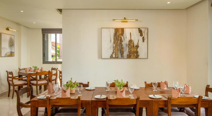 Marine Suites - image 11