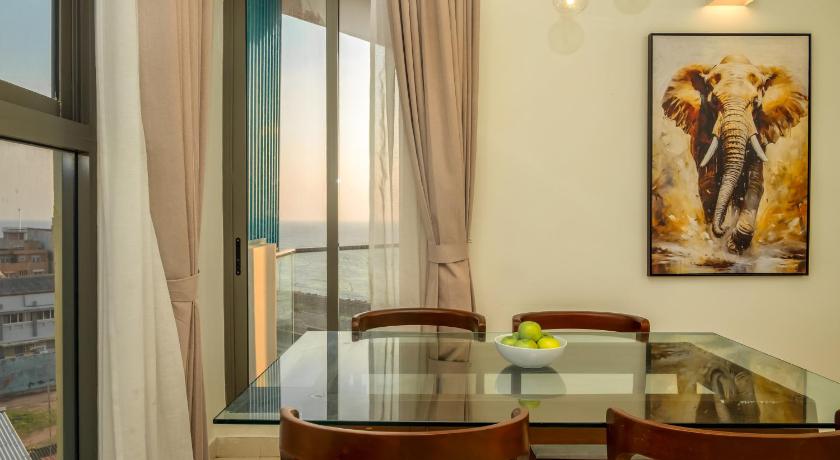 Marine Suites - main image