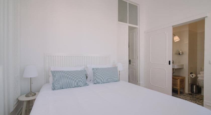 Image of Suite with Balcony 8