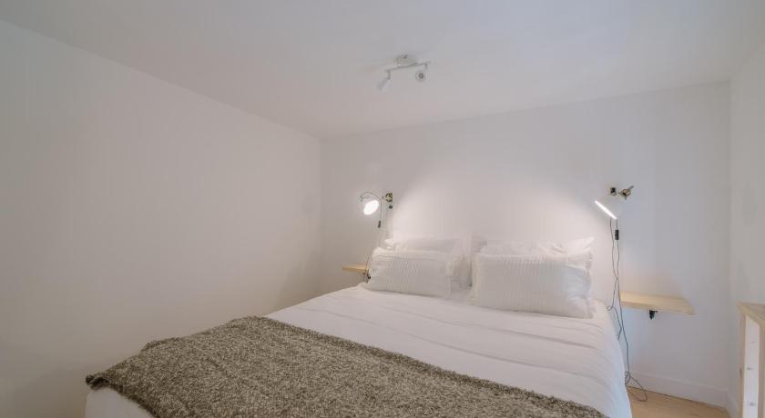 Image of Large Double Room 3