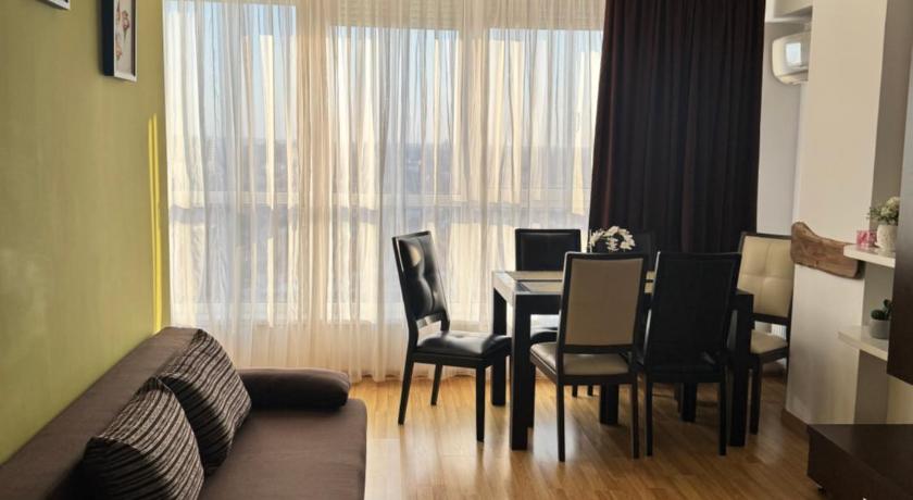 Class Belvedere Apartments