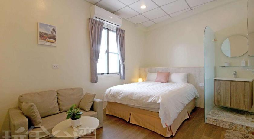 Image of Standard Double Room 0