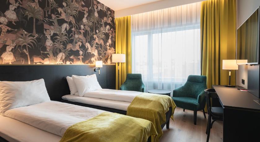 Image of Standard Twin Room 4