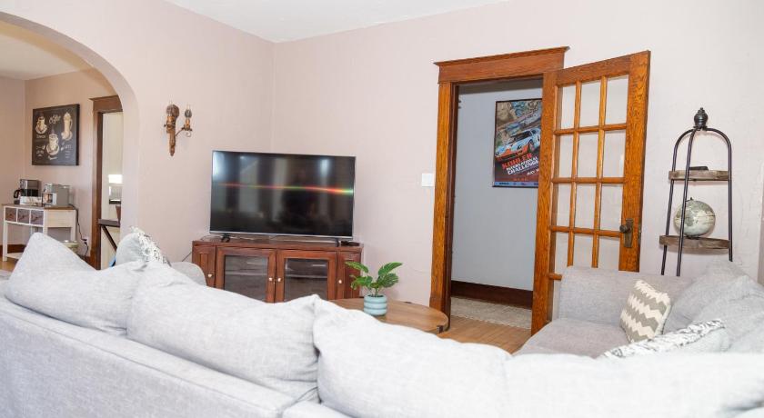 엘크하트 레이크 (WI) The Rhine Street Retreat Prime location! 4성급 숙소 스위트룸