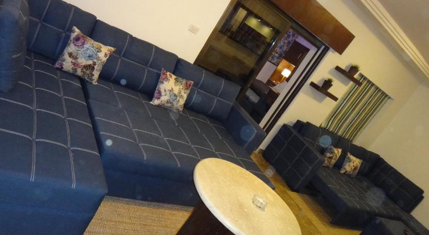 Royal Luxury Apartments & Studios 2 photo