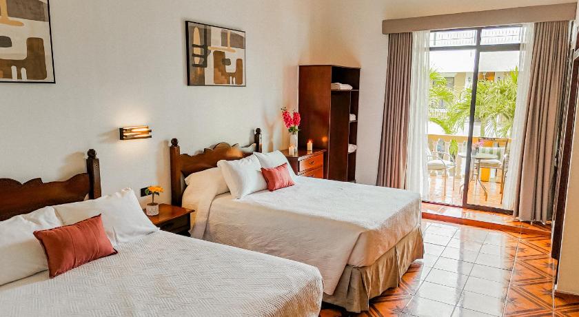 Immagine di Camera Doppia con Letti Singoli con Balcone (Twin Room with Balcony) 3