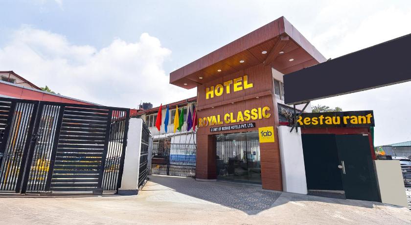 FabHotel Royal Classic - image 2