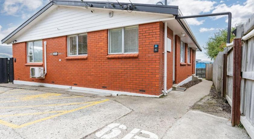 Image of Roslyn Sanctuary Unit 6B 10