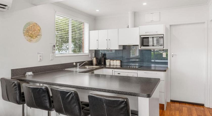 Image of Roslyn Sanctuary Unit 6B 5