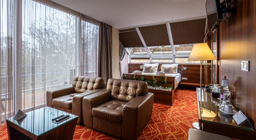 Image of Presidential Suite 3