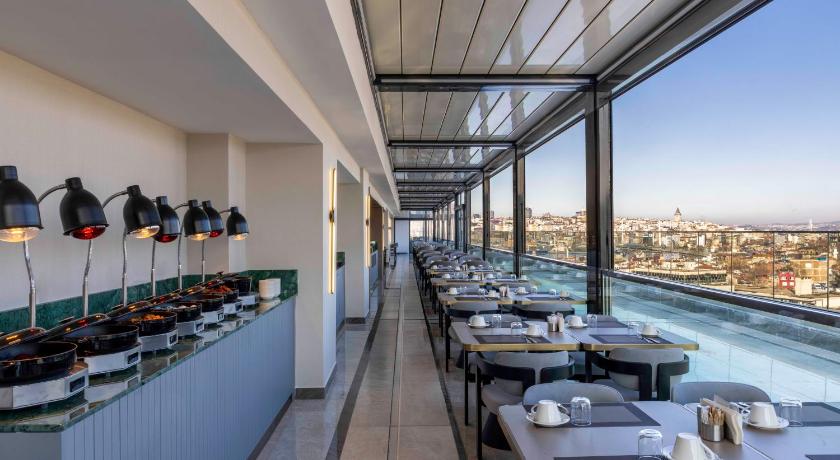 Movenpick Istanbul Old Town - image 13