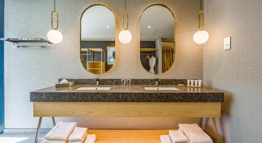 Image of Presidential Suite 11