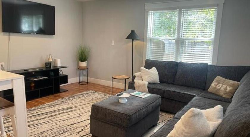 ウィルミントン Cozy Blue Bungalow Walk Downtown! Free parking! 4つ星 宿泊施設 客室