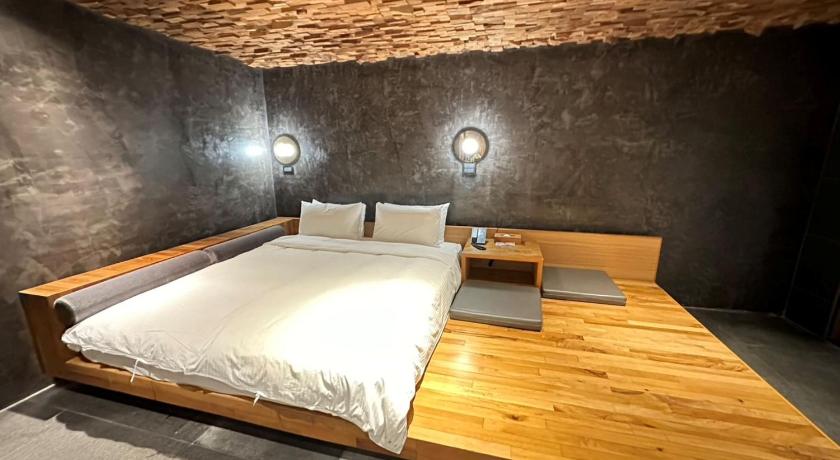 Image of Standard Double Room 1