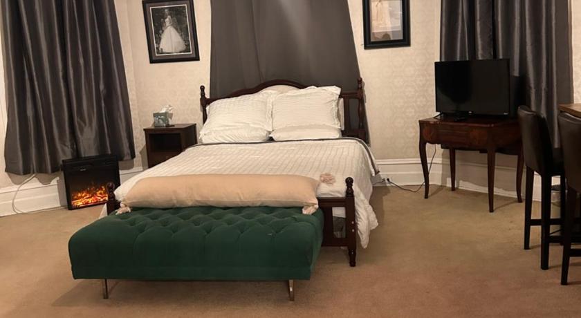 Roanoke (AL) Enloe House Lodging & Events 3-Star Accommodation exterior