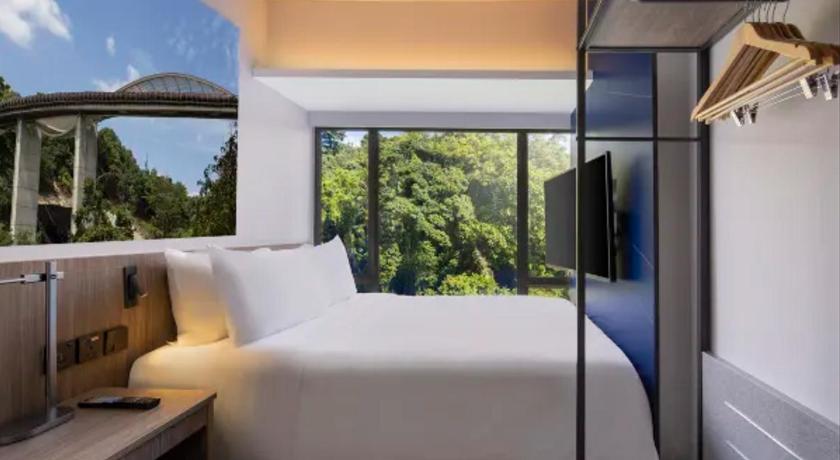 Image of Standard Queen Room 0