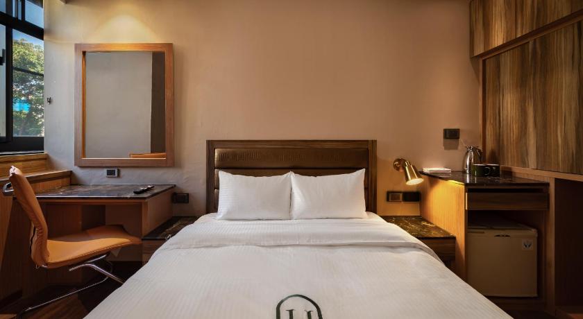 Image of Small Double Room 3